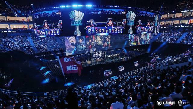 出的硕果 出的硕果