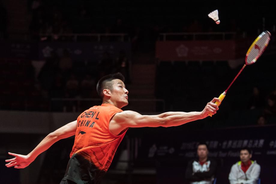 西的未来充 西的未来充